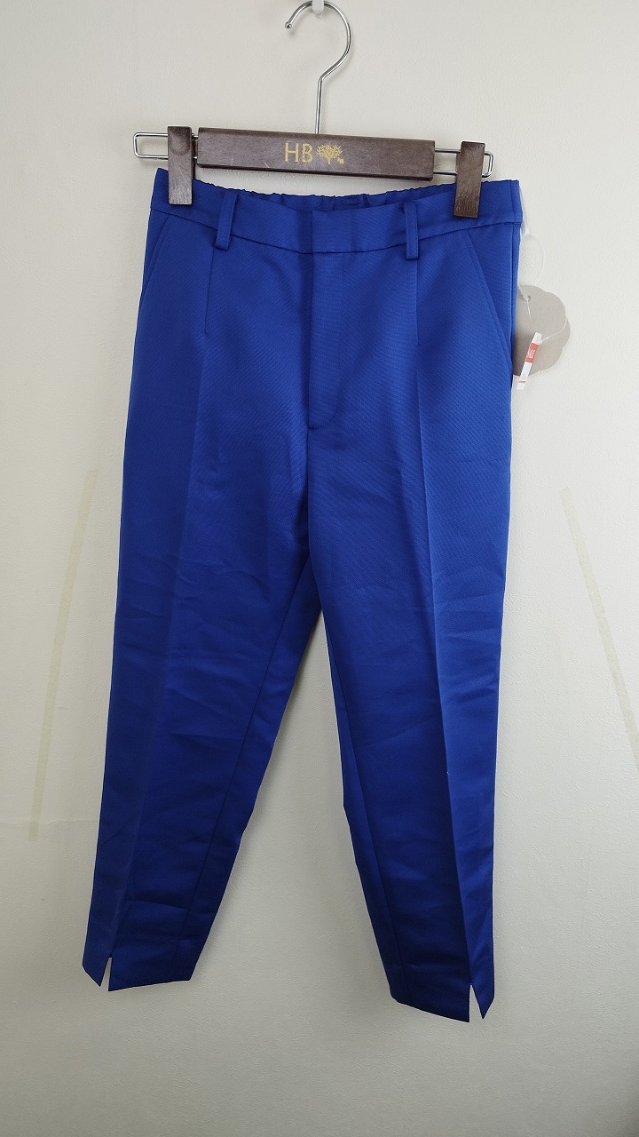 【petit quatre】パンツ