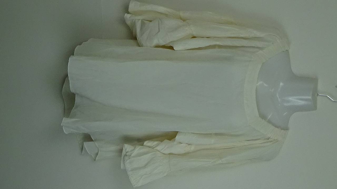 【quantisi】カットソー