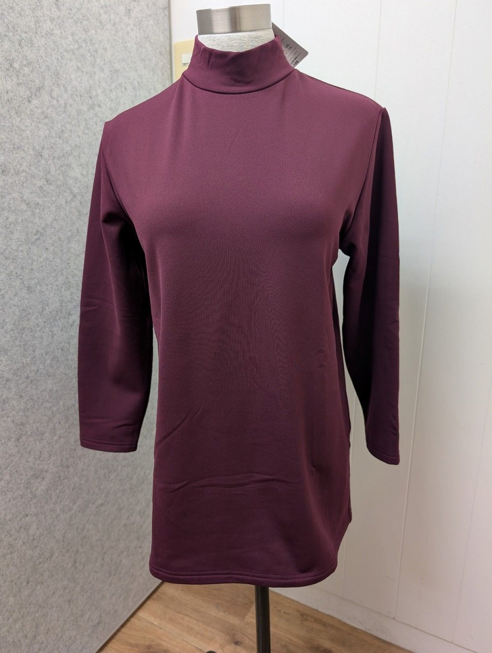 【新品・未使用】QUALITY トップス 裏起毛