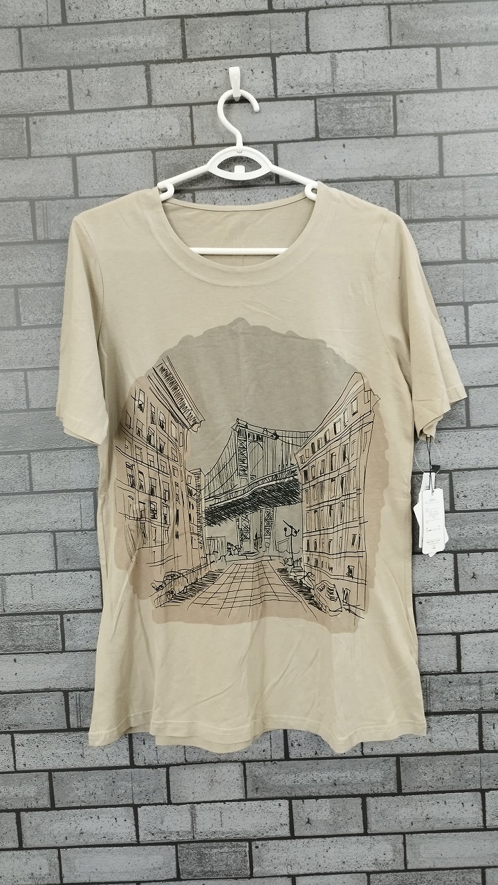 【B-LINE】イラストTシャツ ベージュ