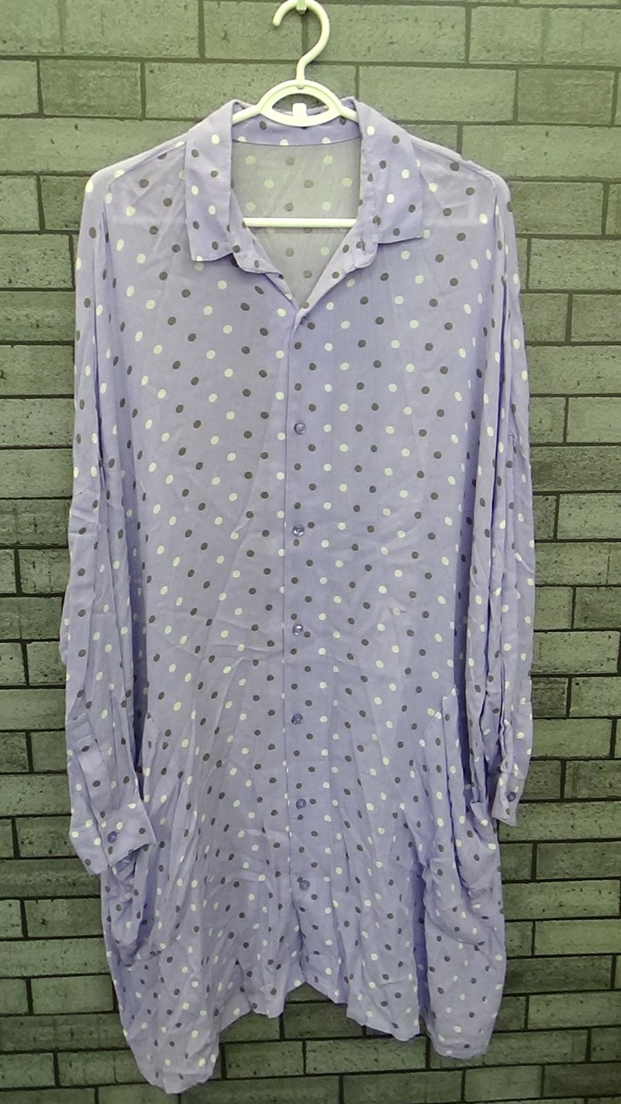 【AZUL BY MOUSSY】 ドット柄ルーズシャツ