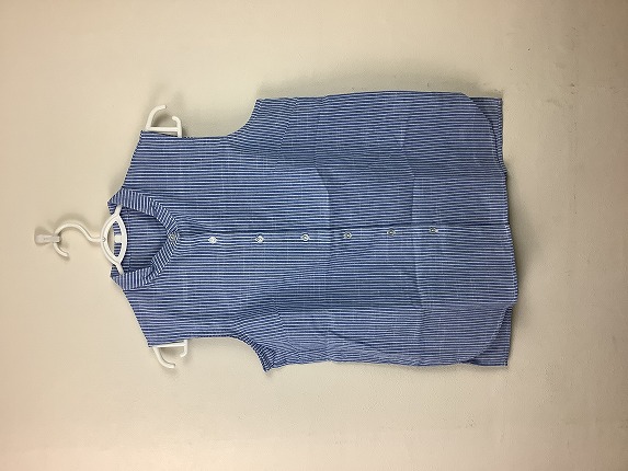 ノースリーブシャツ