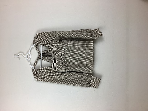 バックリボントップス