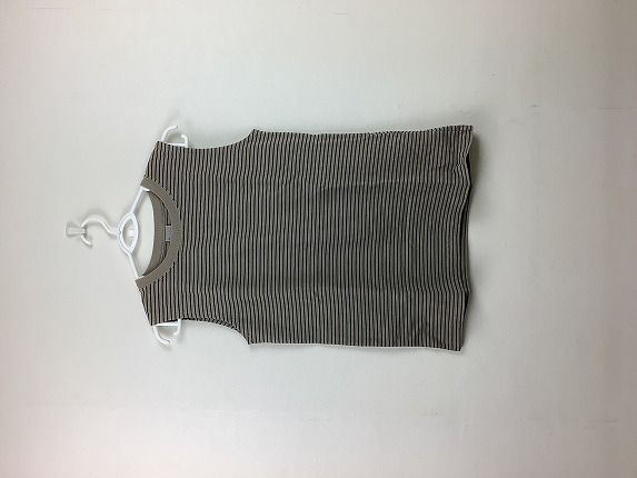 【champion】ノースリーブTシャツ ブラウン