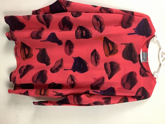 【Bou Jeloud】Tシャツ