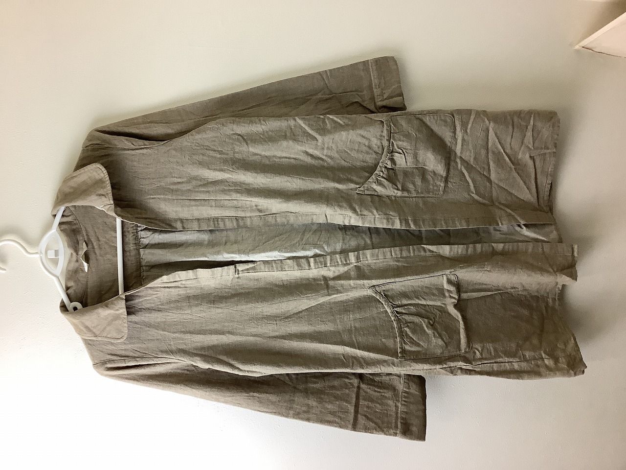 【selectione】シャツロングカーディガン　ベージュ