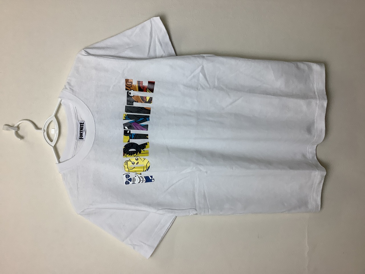 フォートナイトTシャツ　ホワイト